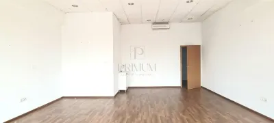Spatiu  birouri etaj 3 cu lift  - Aradului - foto 6