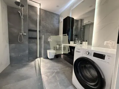 Apartament mobilat lux 55 mpu 2 camere parcare terasa in Evolution - foto 12